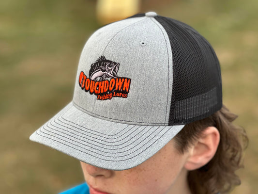 Get your own High quality Richardson heather grey/black mesh Snapback hat. Embroidery on front with the Touchdown Logo.